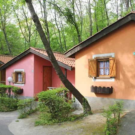 Bungalow With Free Water Park Entry At Villaggio Il Paese Di Ciribi, *